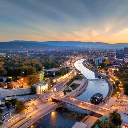 "My Life" Luxury River Apartments Ni エクステリア 写真
