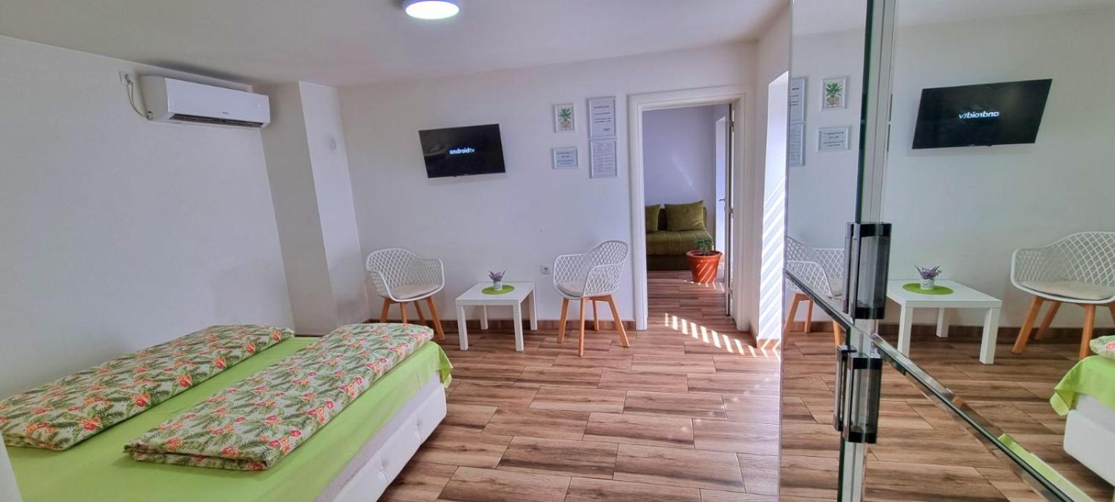 "My Life" Luxury River Apartments Ni エクステリア 写真